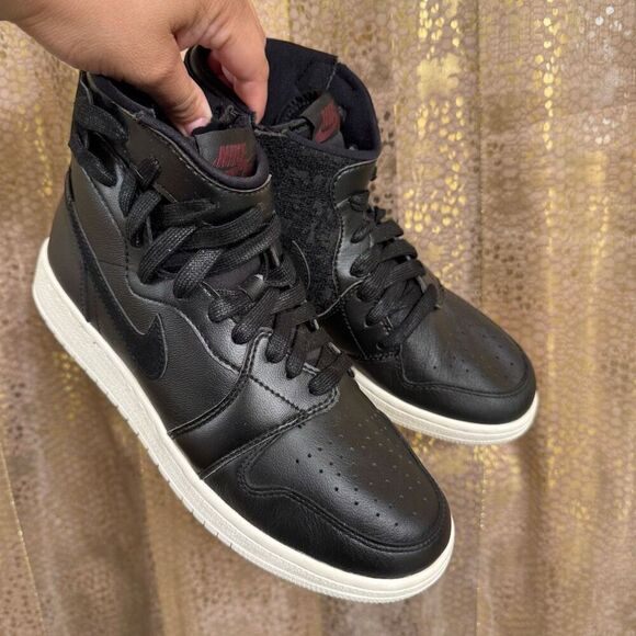 Nike Air Jordan 1 Rebel XX Women's Size 8.5 Black Sail AR5599-006 - Picture 1 of 10